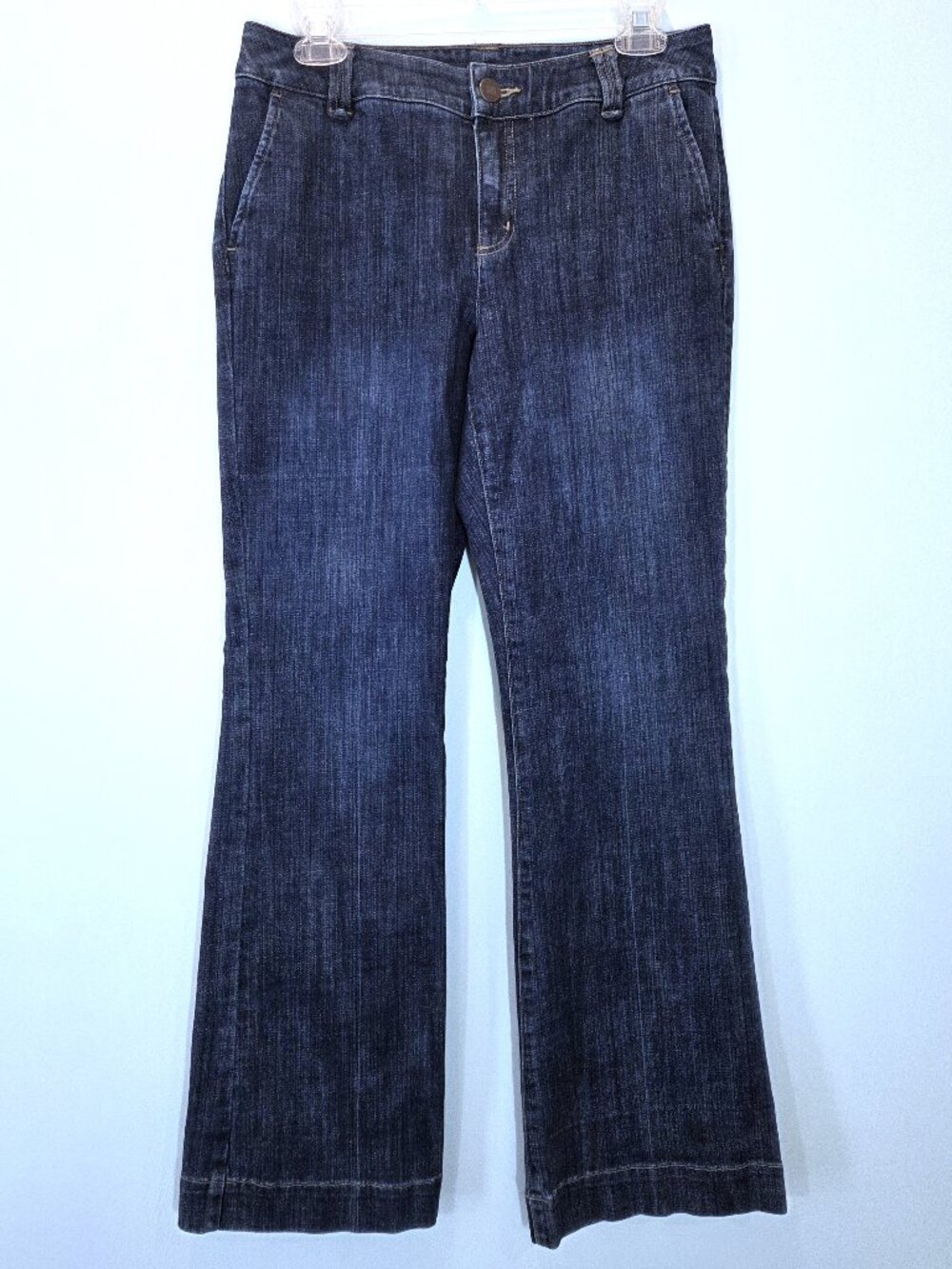 NWOT Land's End Medium Wash Flare Leg Jeans Size 6